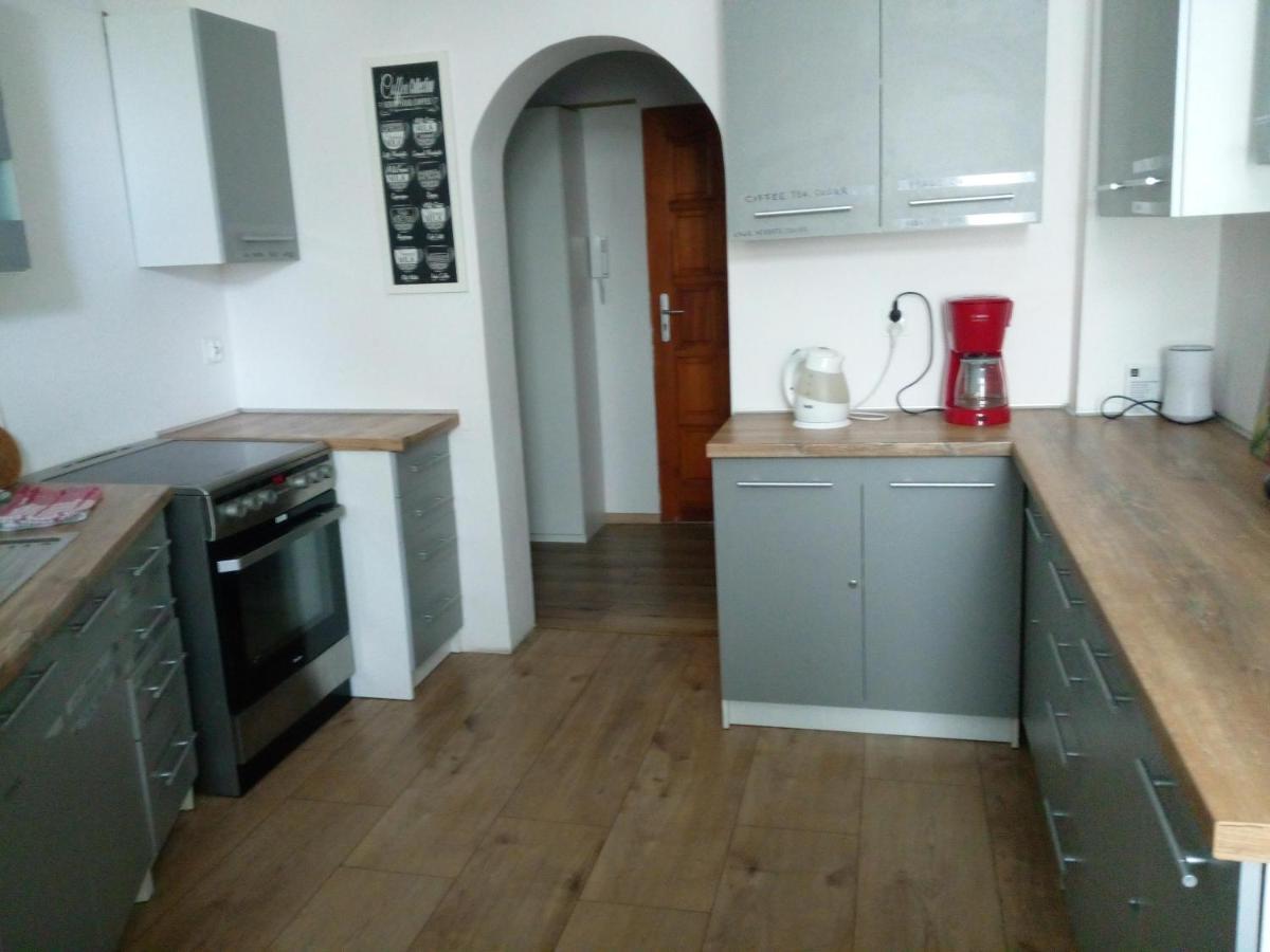 Hostel Tulip - Pokoj Nr 8 Ze Wspolna Lazienka I Kuchnia Stettino Esterno foto